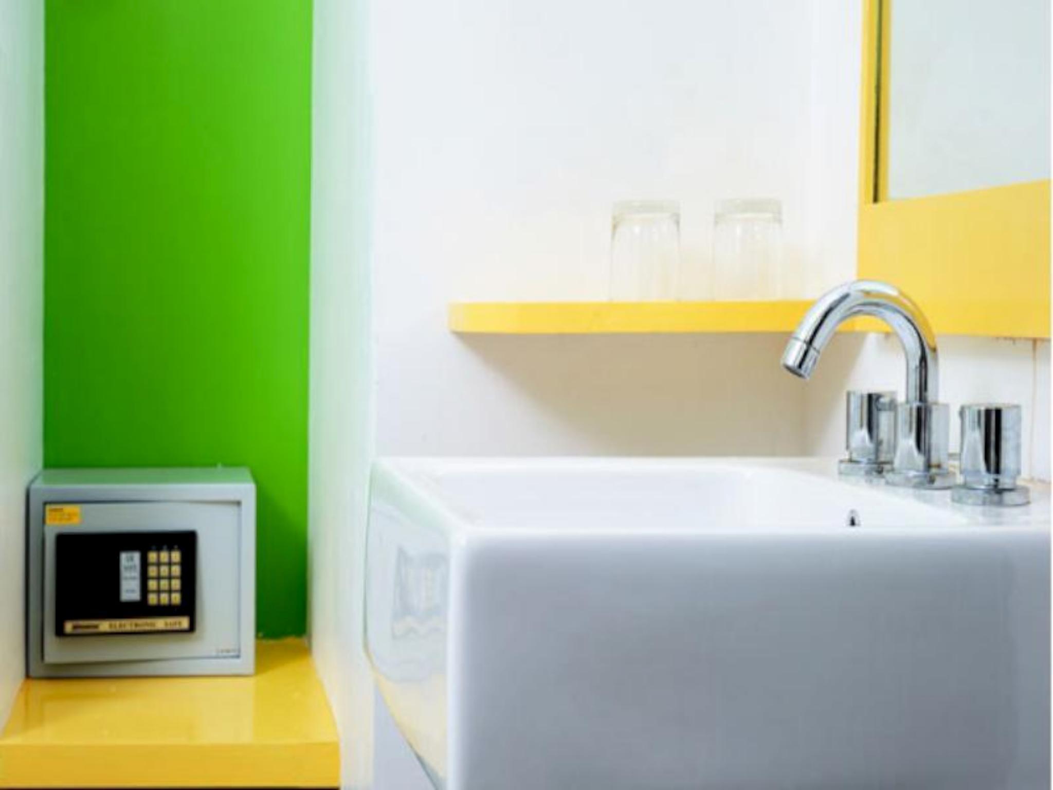 Amaris Hotel Cilegon Luaran gambar